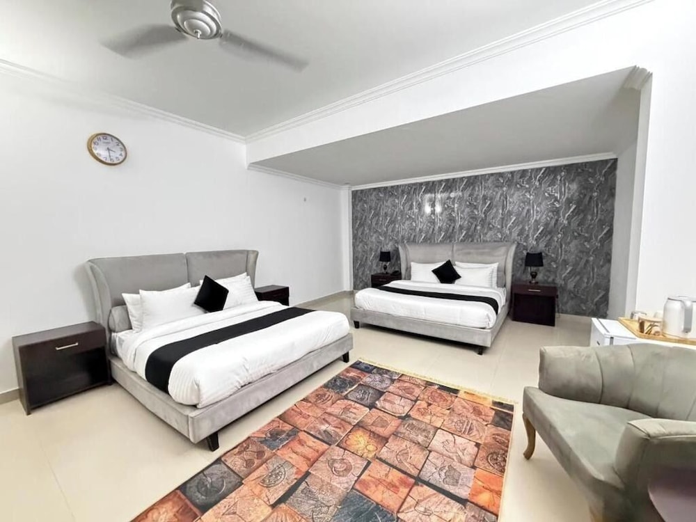 Rhodium Elite Hotel 23/56