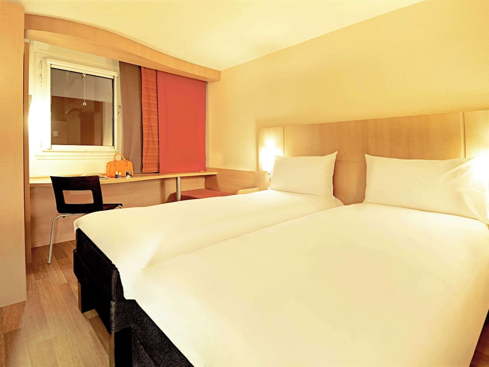Ibis Stuttgart Centrum 13/62
