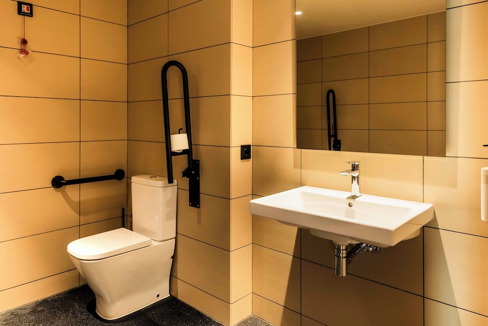 easyHotel Barcelona La Sagrera 42/47