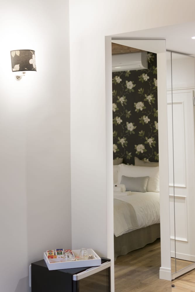 I Fiori De' Mario Suites 4/25