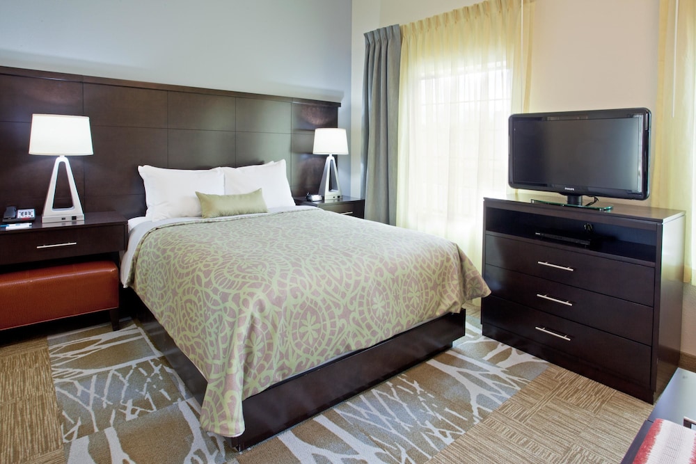 Staybridge Suites Tyler University Area 13/80