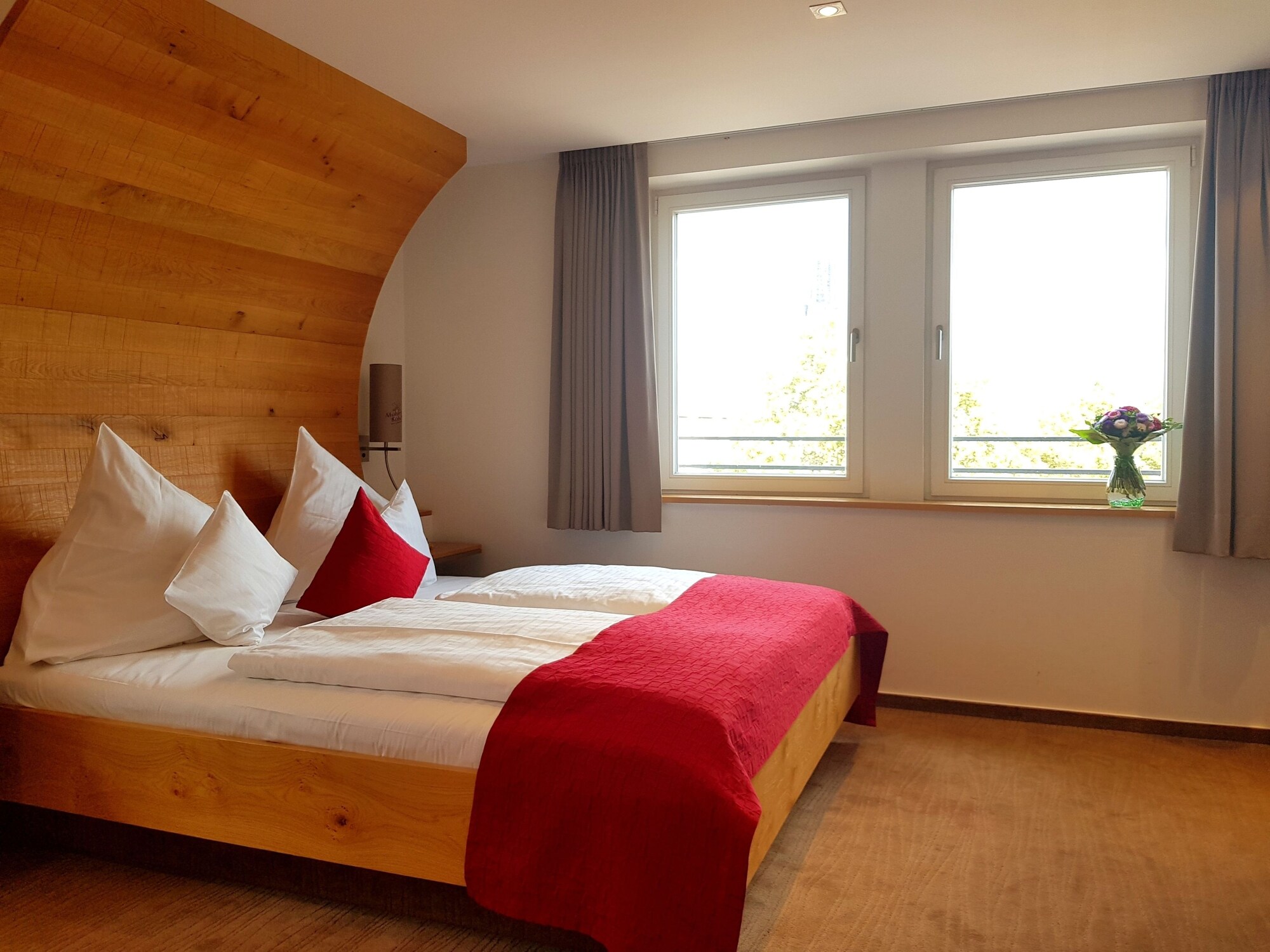 COMFORT, DOUBLE BED