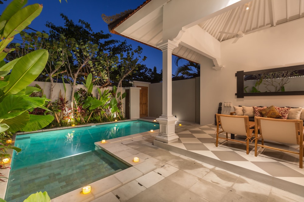 Villa Cj 44/50
