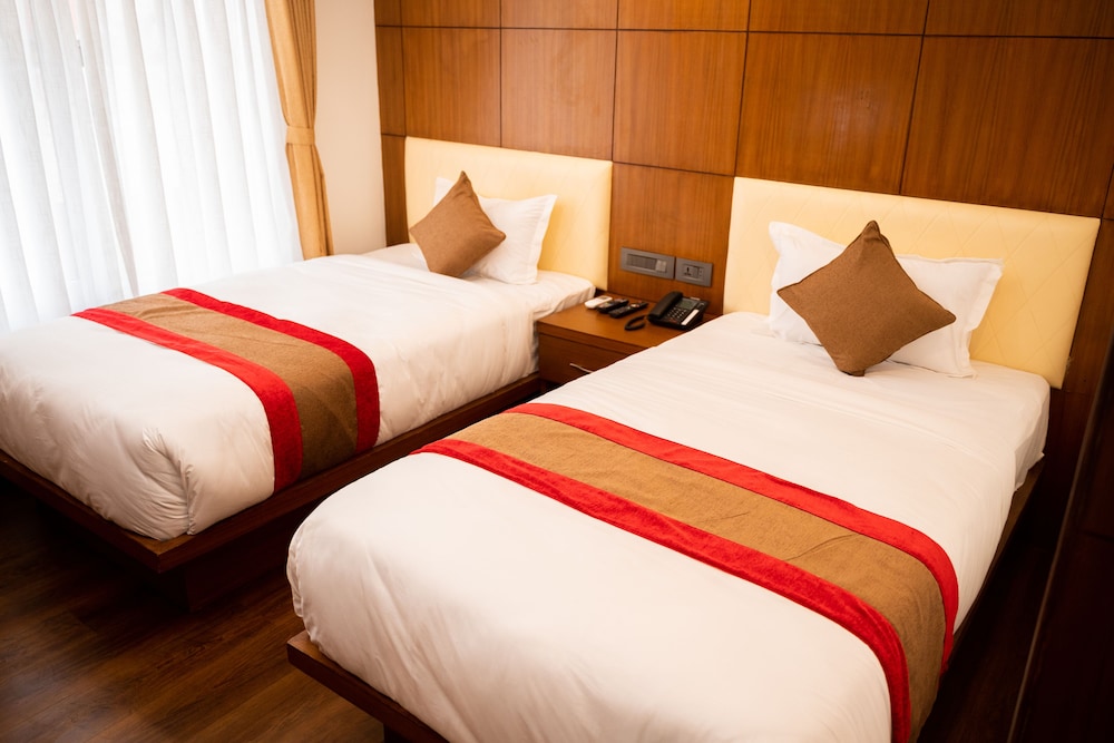 Hotel Kailash Kutee 18/50