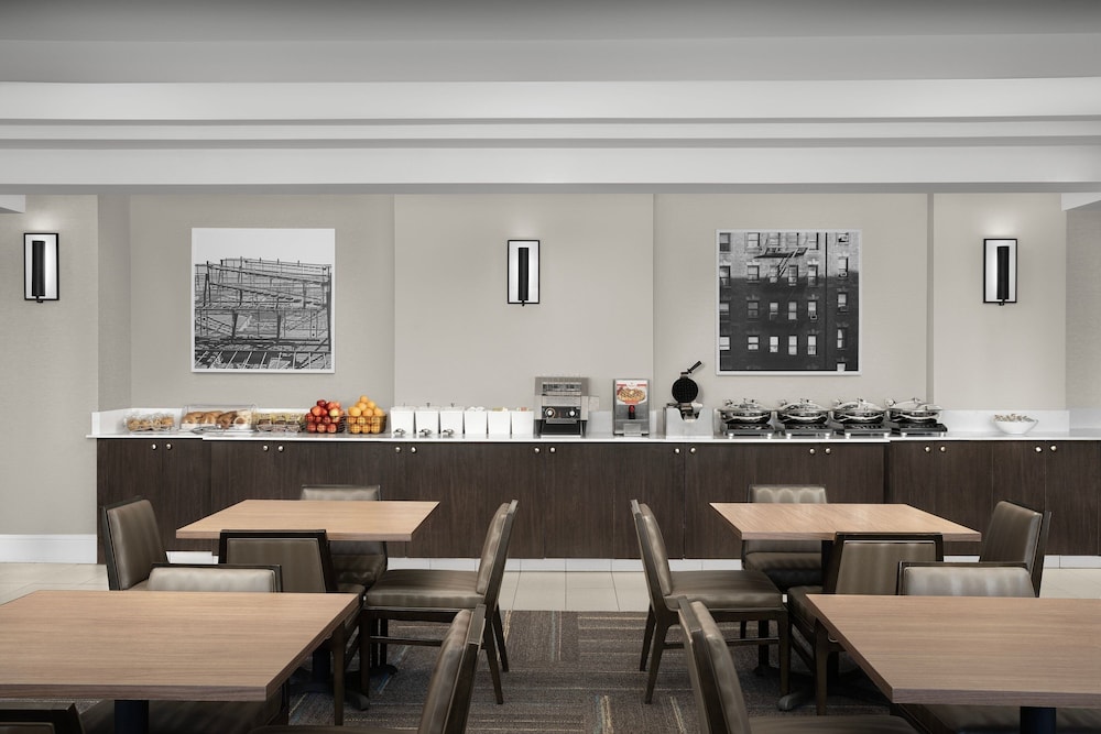 restaurant cafeteria