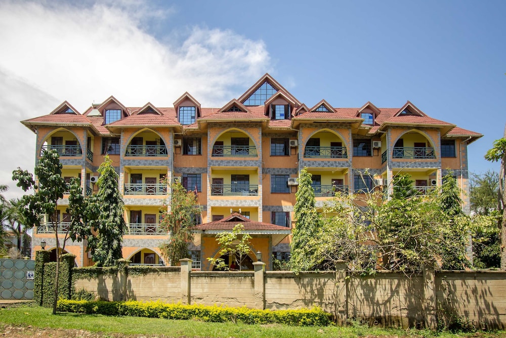 PARKVIEW SAFARI HOTEL & APARTMENTS 2/47