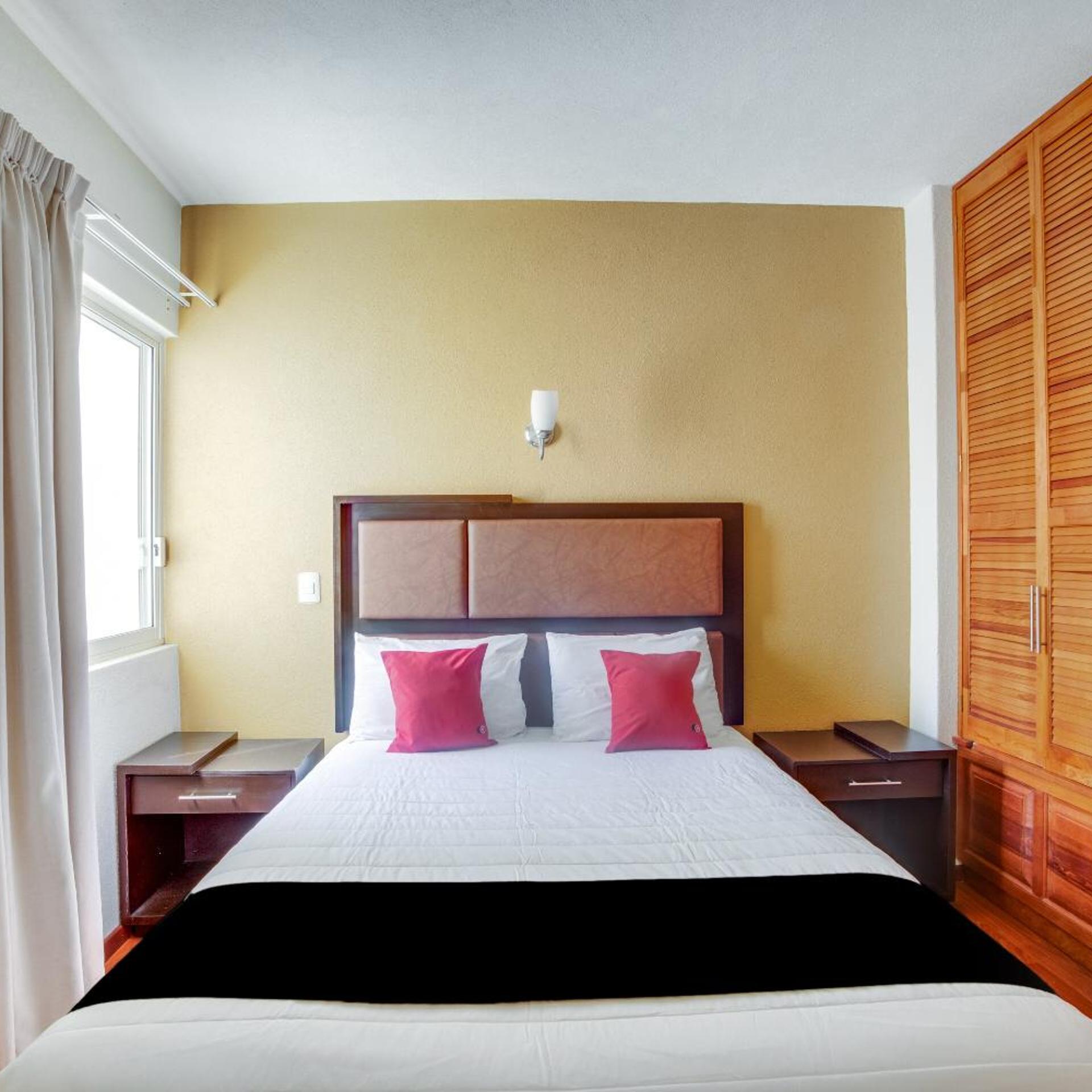 Hotel Patzcuaro 11/56