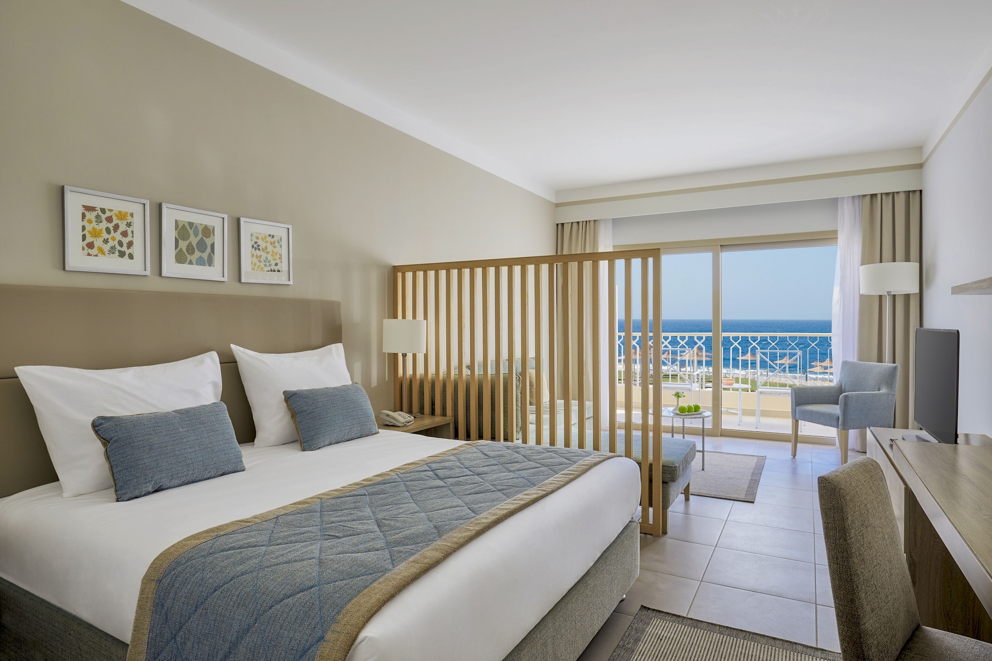 DELUXE, FAMILY, QUEEN BED, GARDEN VIEW