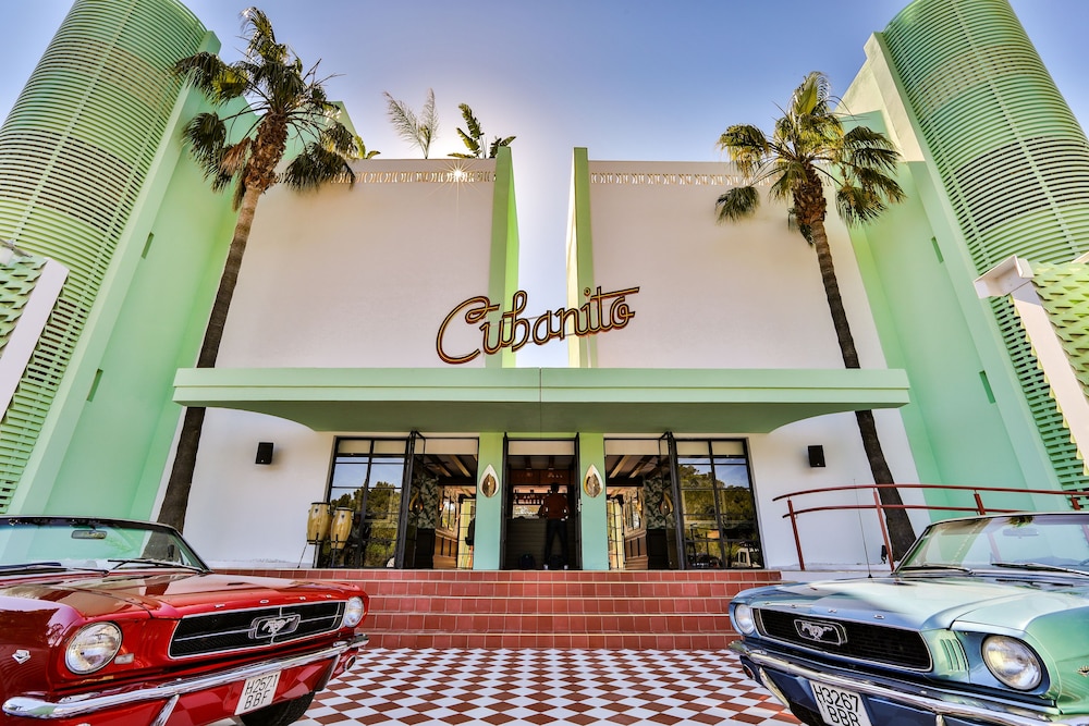 CUBANITO IBIZA SUITES 4/50
