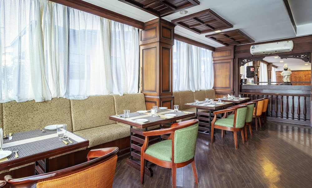 Travancore Court 52/56