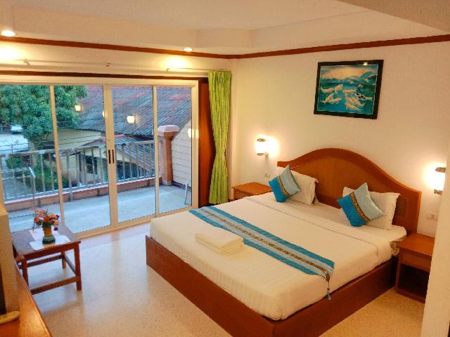 Basement, Double Bed