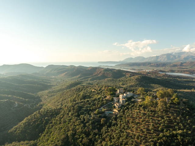 Alistos Hotel 7/10