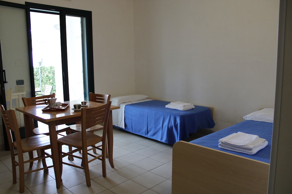 Blu Mare Village 13/50
