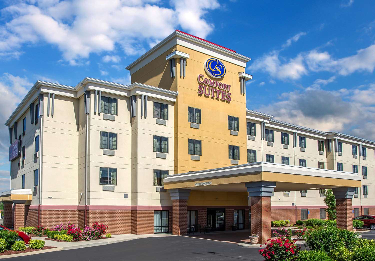 Spark by Hilton Cincinnati Fairfield photo5