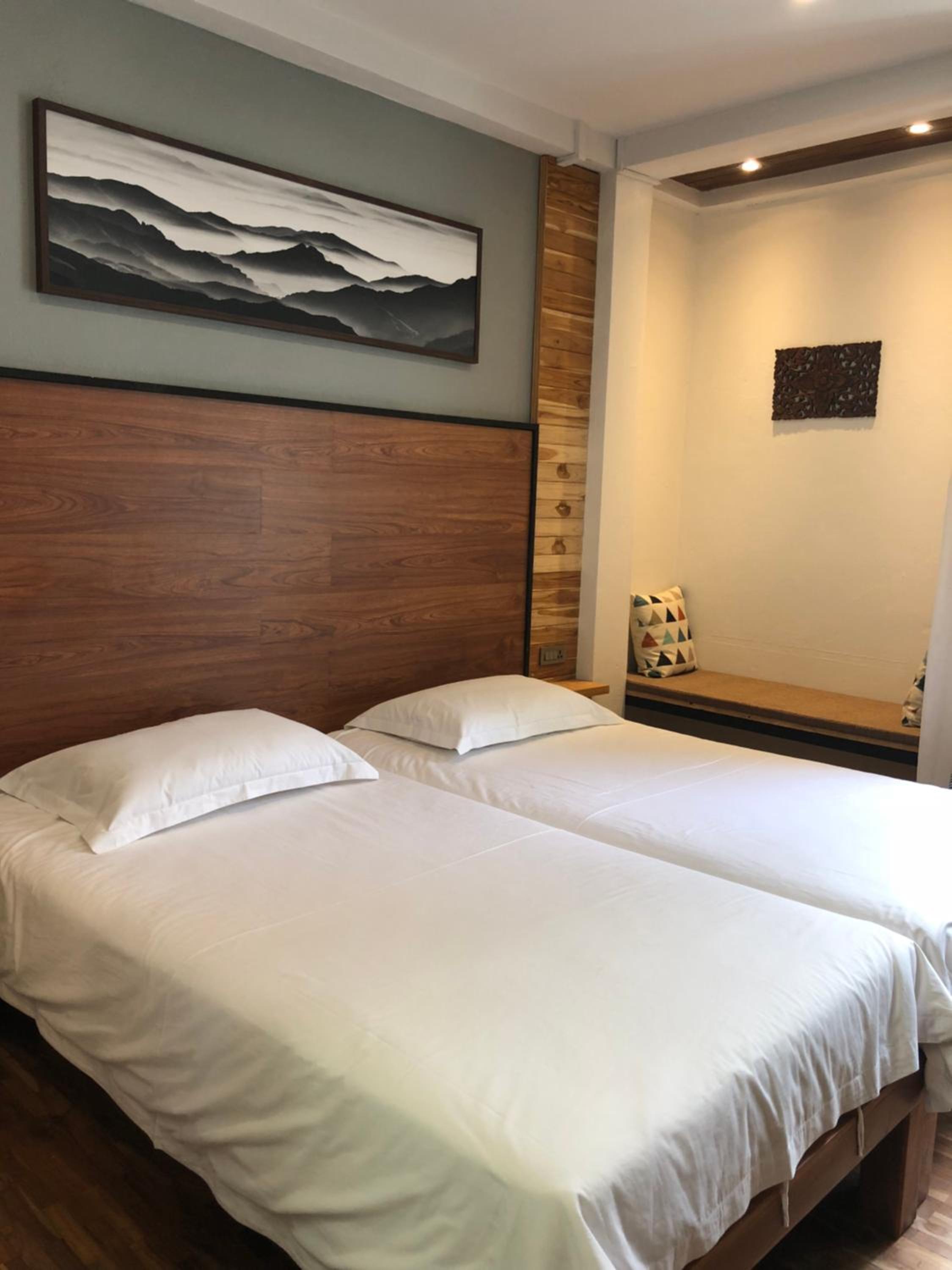 Standard, Twin Beds, Building B