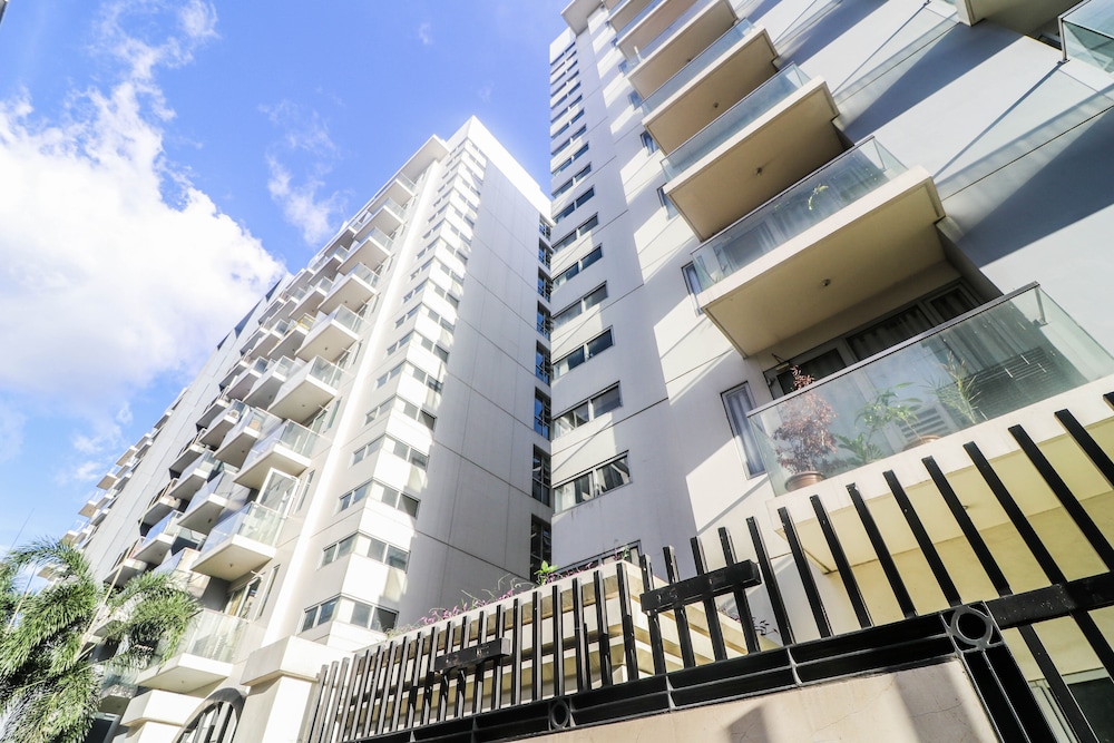 PRS at One Palm Tree Villa near Airport in PASAY