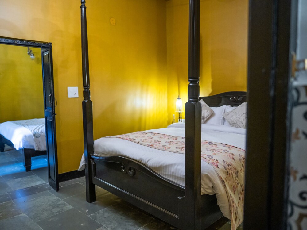 Fort Tiracol Heritage Hotel 12/50
