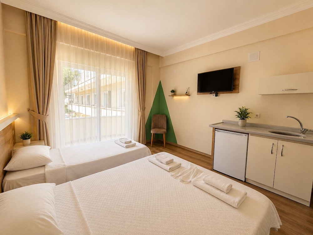 Tenedos Iskele Hotel 23/45