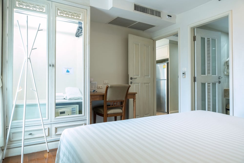 Sabai Sathorn Serviced Apartment 16/50