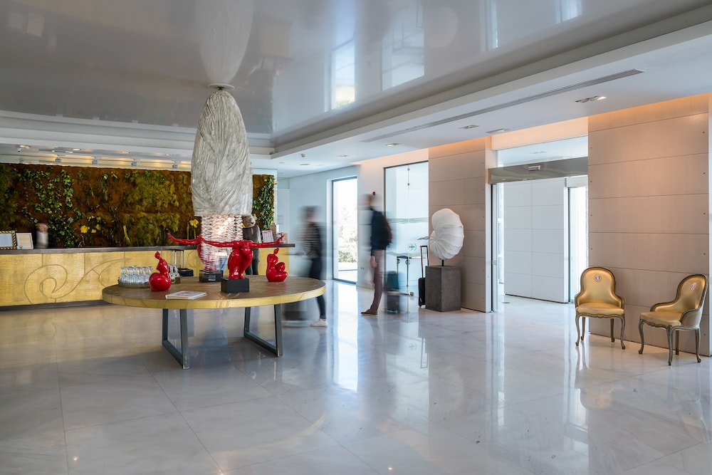 Diamond Deluxe Hotel Wellness Amp Spa Adults Only 65/76