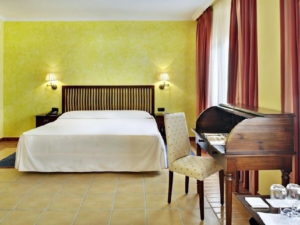 Hotel Mafalda De Castilla 5/43