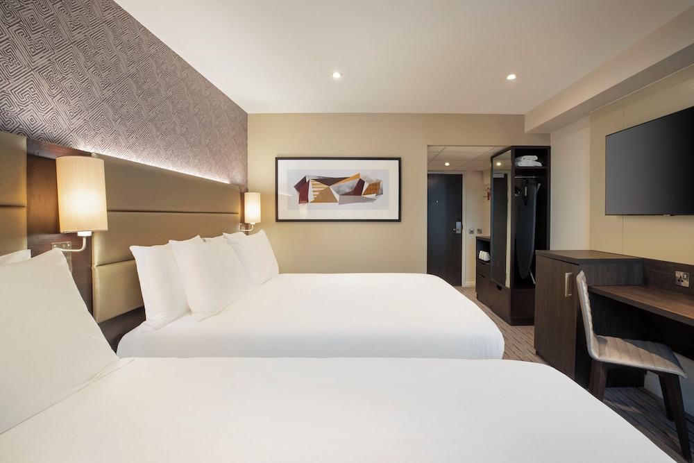 SUPERIOR, MULTIPLE BEDS