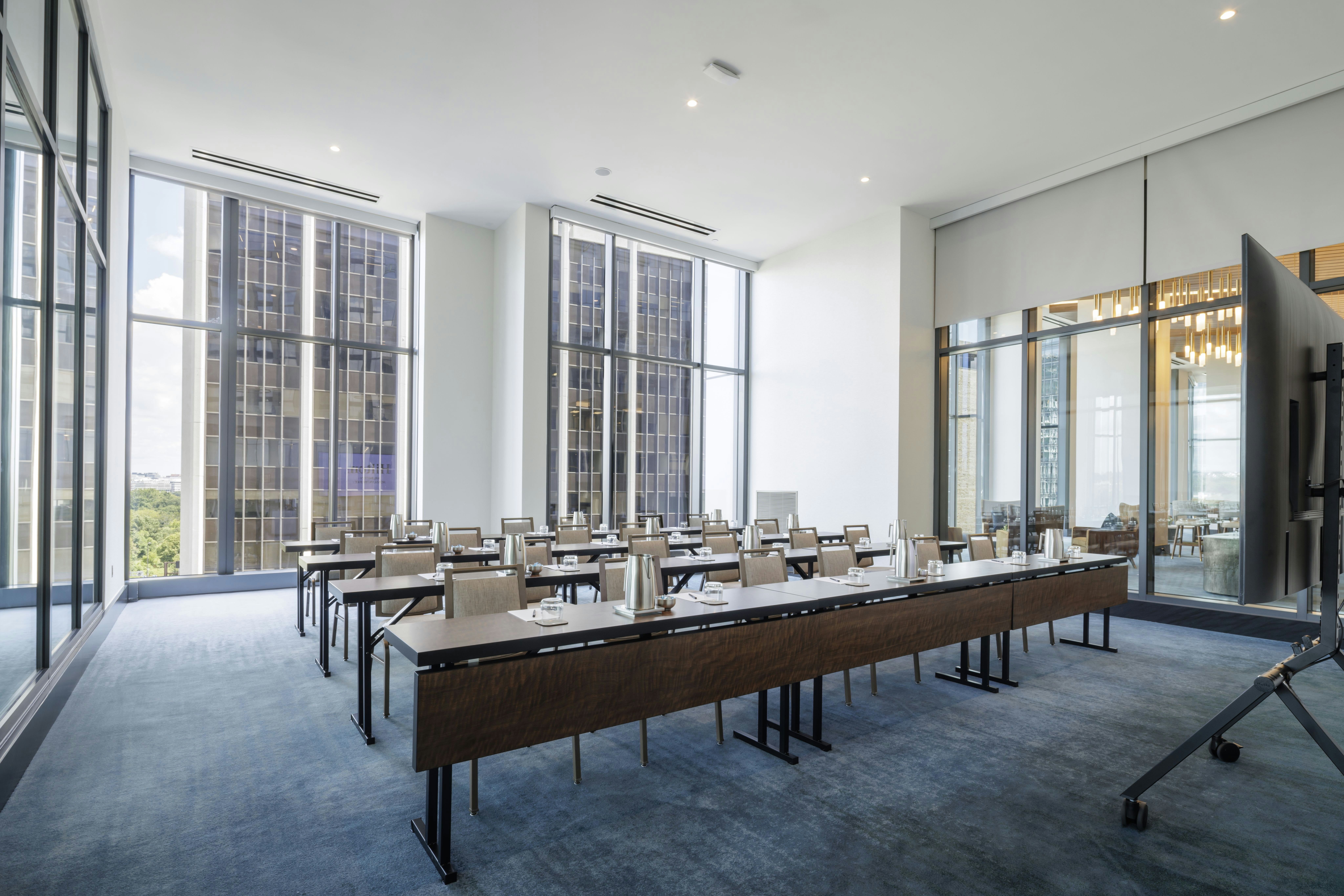 Hilton Arlington Rosslyn The Key 26/51
