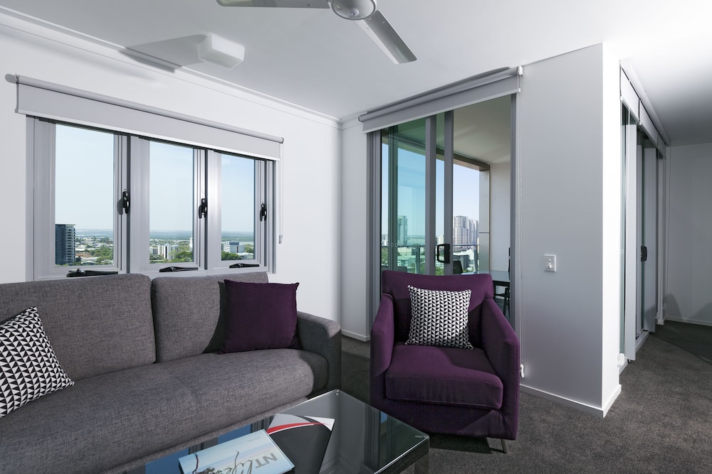 H on Mitchell Apartment Hotel 32/50