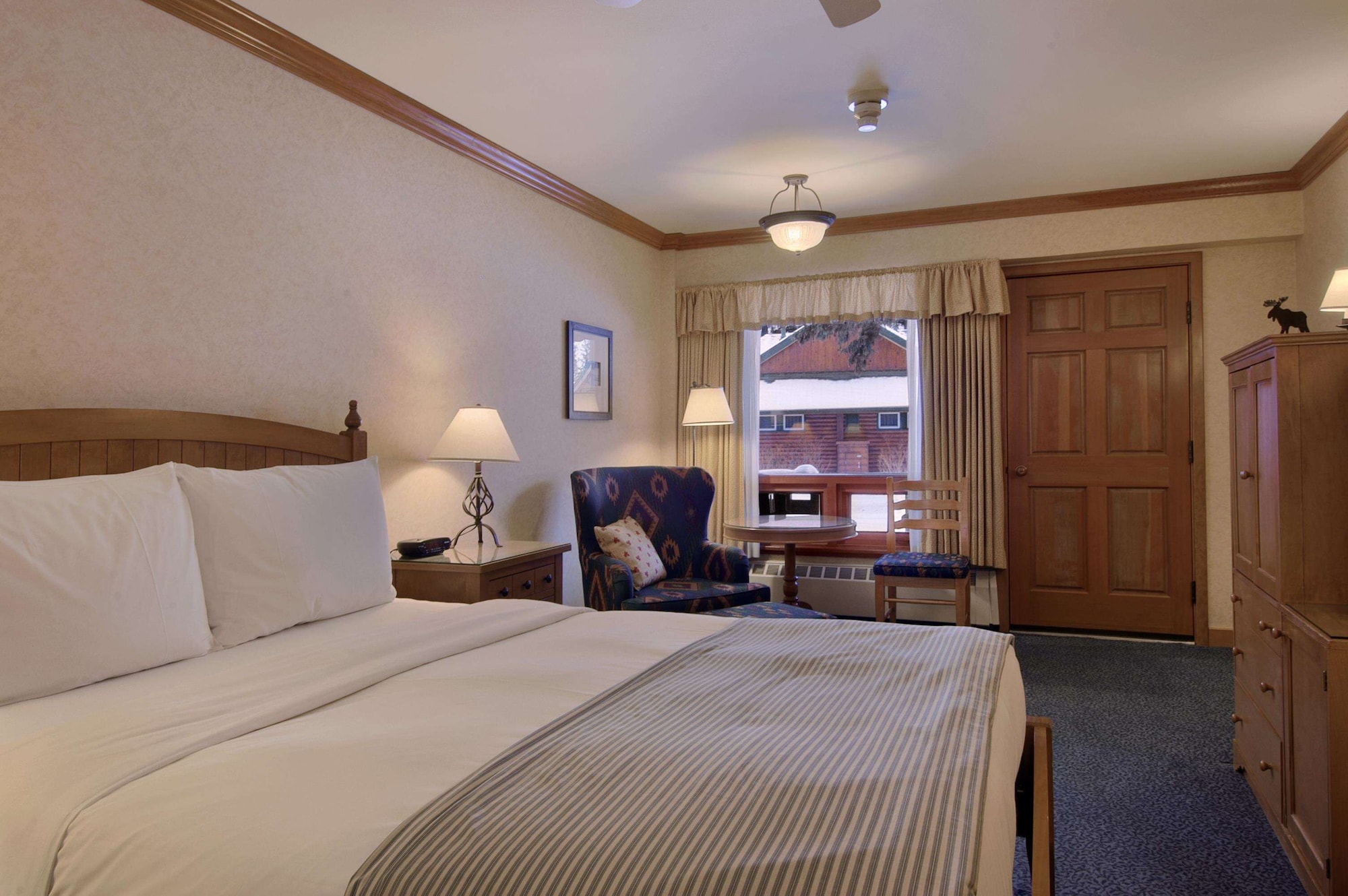 Fairmont, King Bed