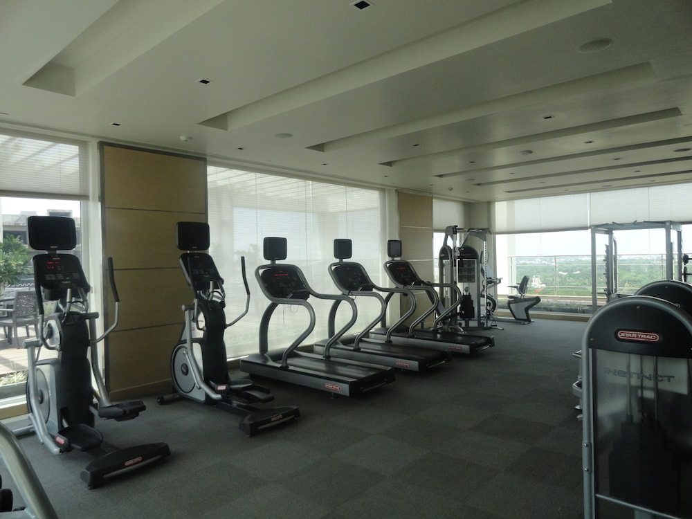 Pullman Chennai Anna Salai 25/44