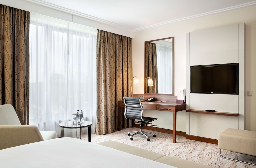 DoubleTree By Hilton Hotel and Conference Centre Warsaw 56/67
