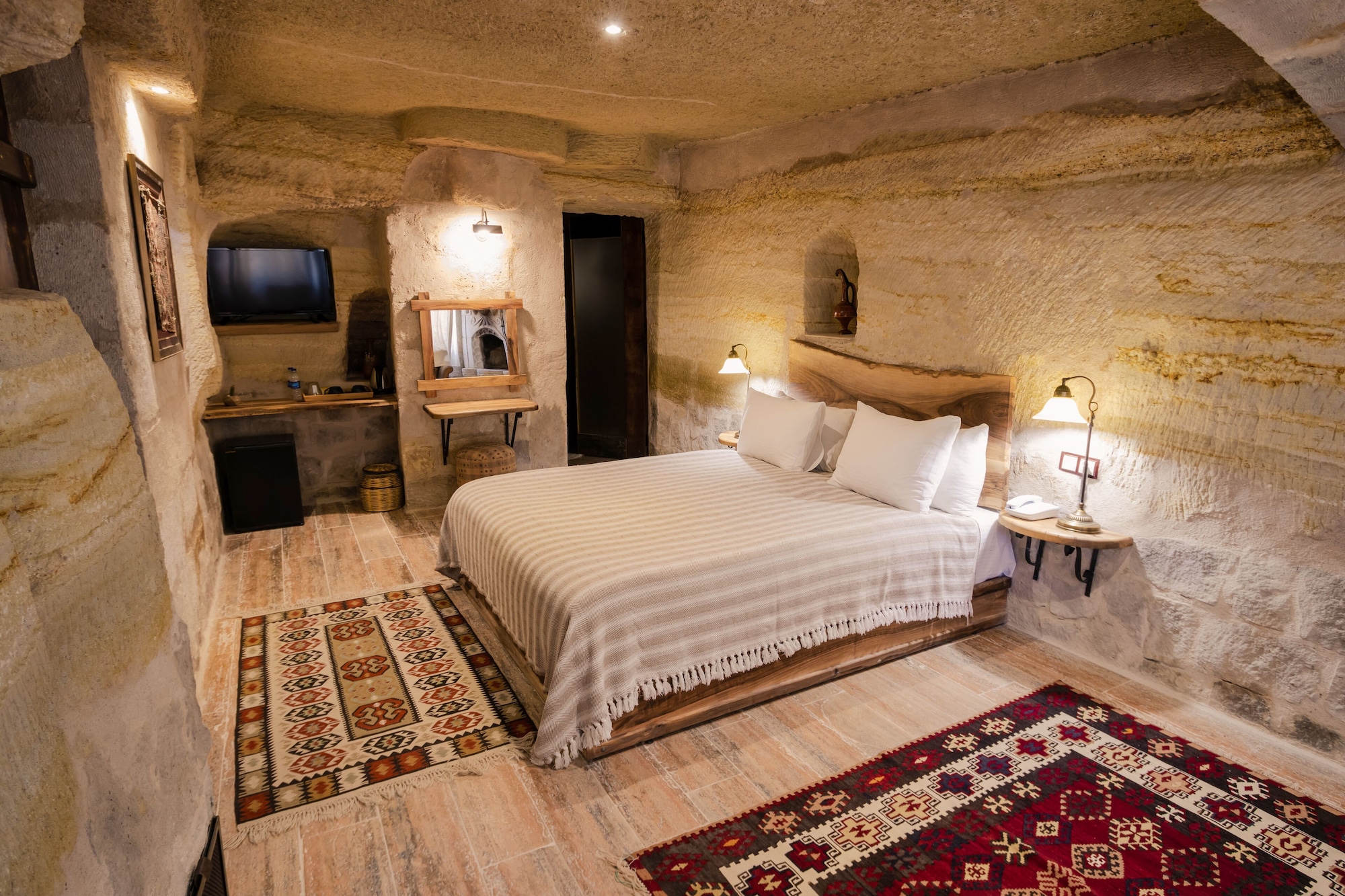 Junior Suite, Queen Bed
