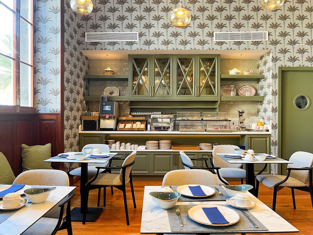 Boutique Hotel Cordial Plaza Mayor de Santa Ana 43/57