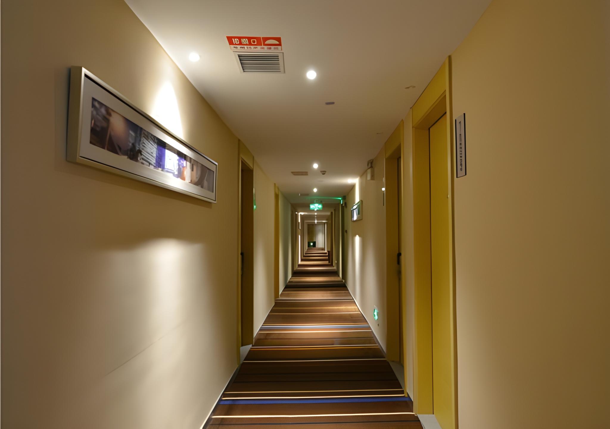 City Comfort Inn Huanggang Qichun Exhibition Center 28/50