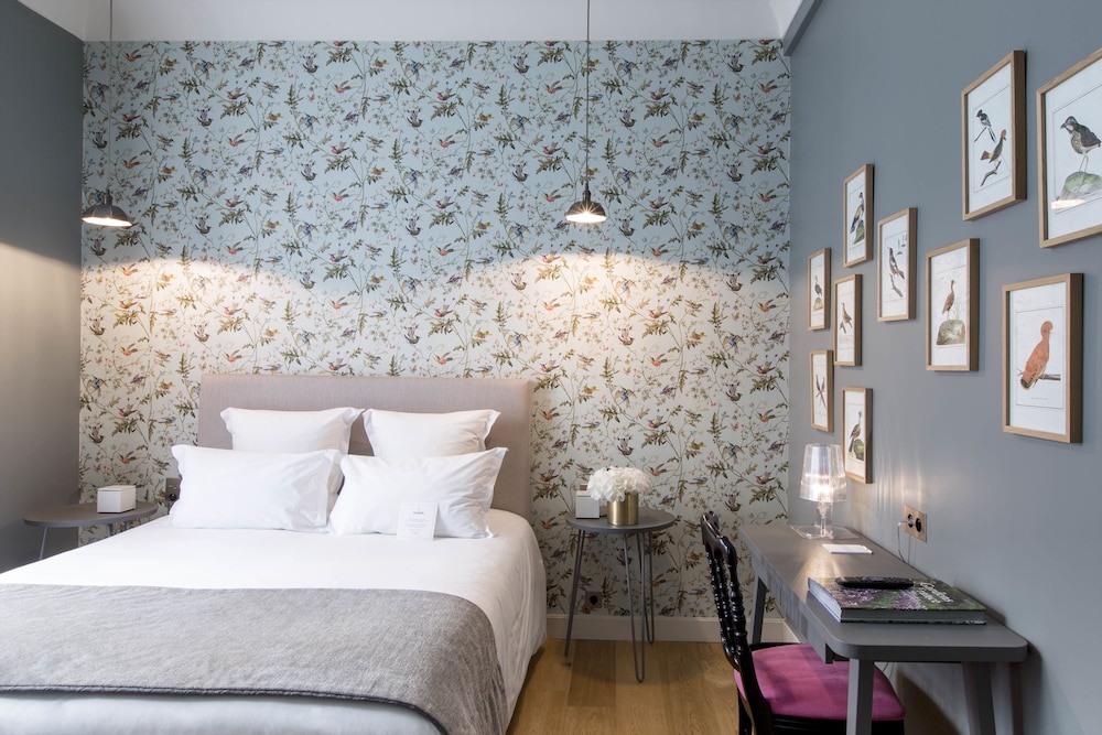 Mathis Elysees Matignon 30/69