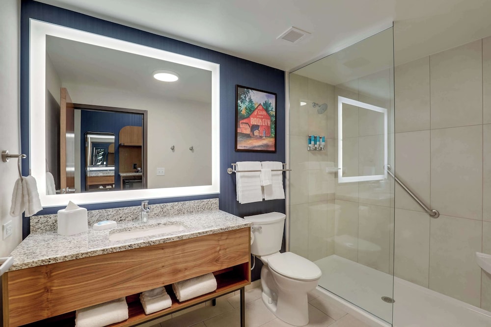 Drury Plaza Hotel Chattanooga Hamilton Place 48/50