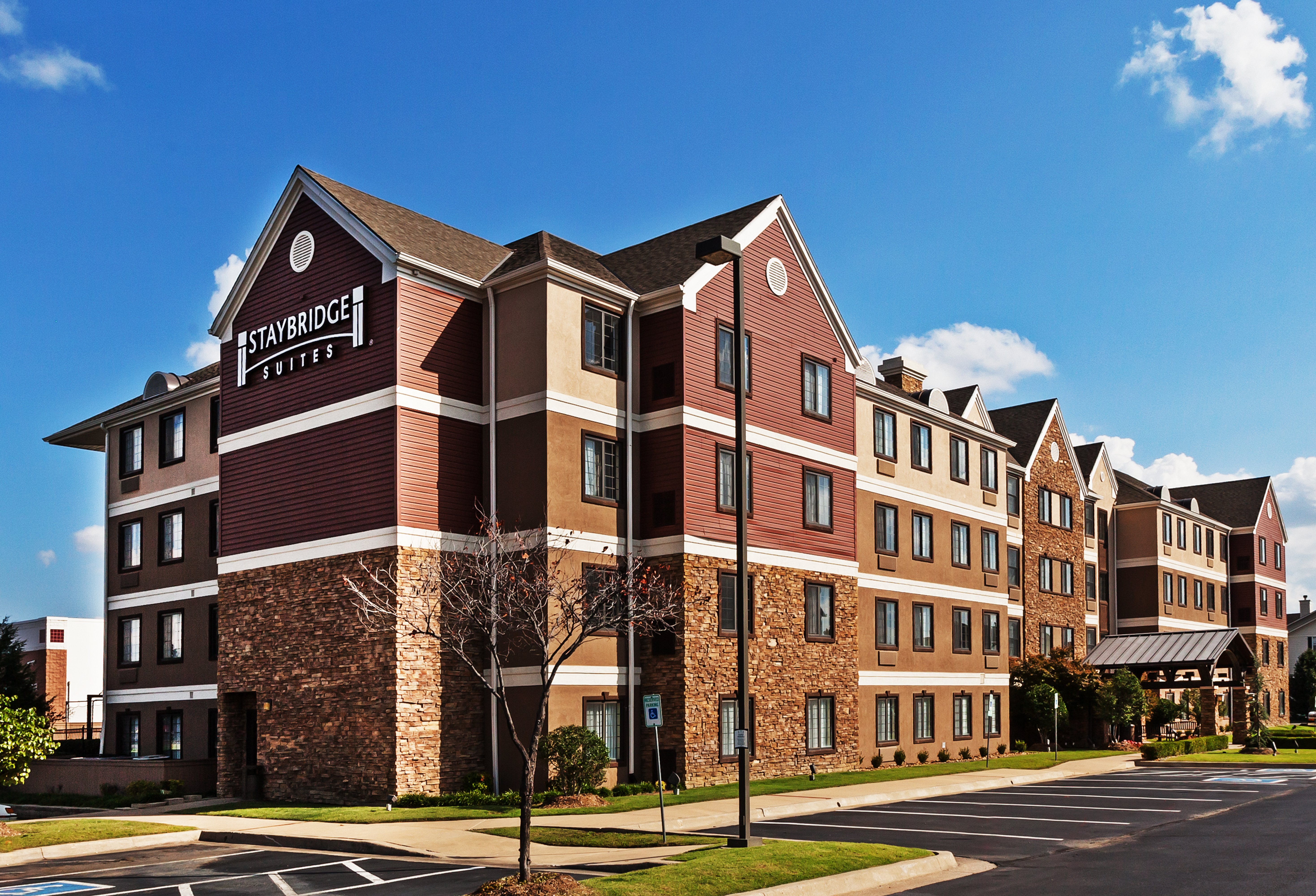 Staybridge Suites Tulsa-Woodland Hills 50/56