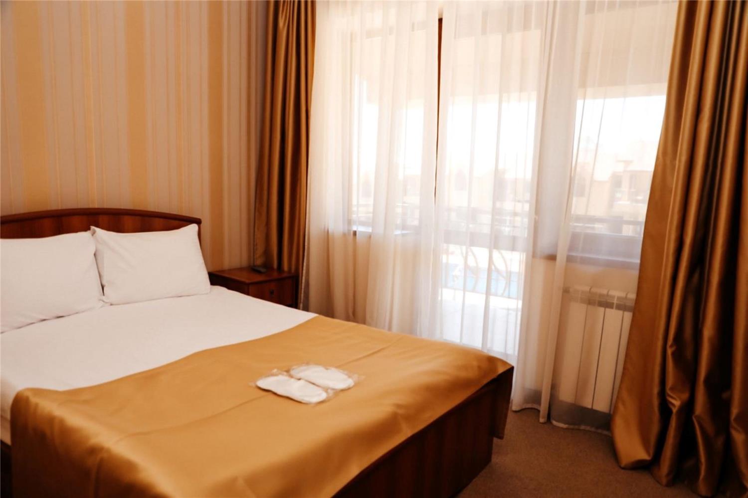 Room at Best Western Bohemian Resort, SEVAN
