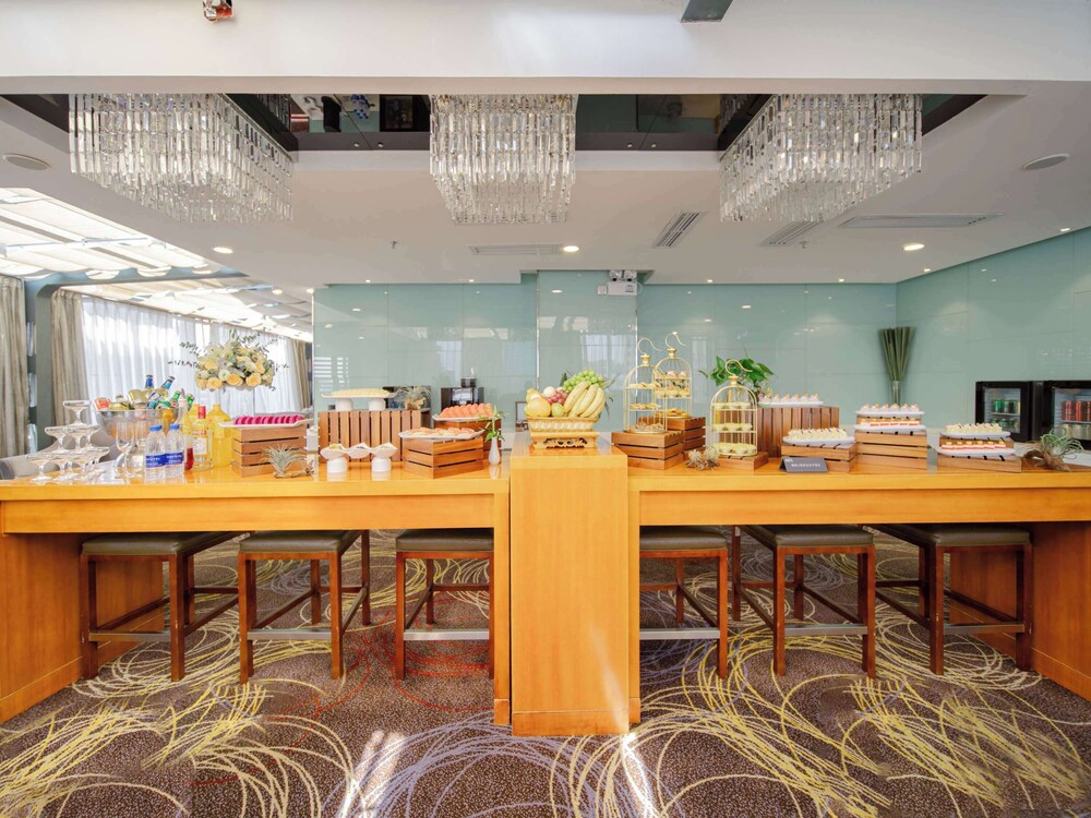 NOVOTEL GUIYANG DOWNTOWN 28/44