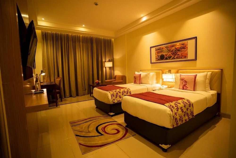 Royal Orchid Central Shimoga 17/52