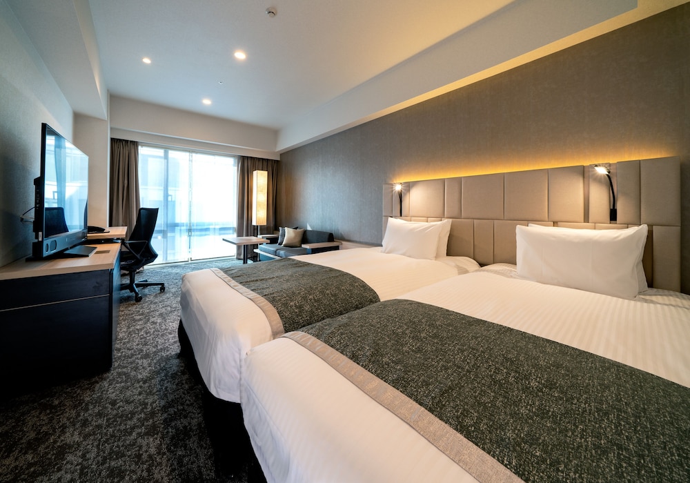 3 BEDROOMS, SUPERIOR, TWIN BEDS
