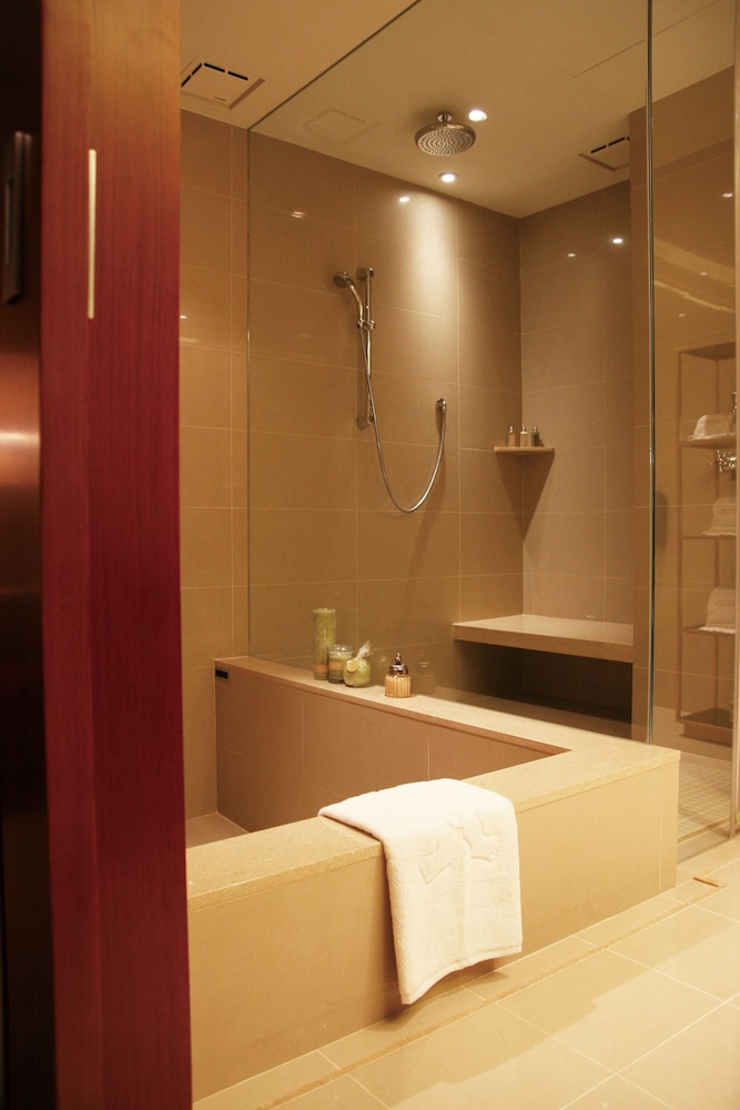 SAN WANT RESIDENCES 27/67