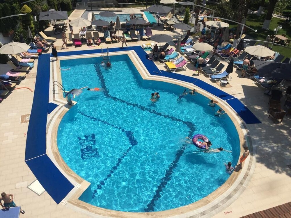 Opus Apart Hotel 38/63