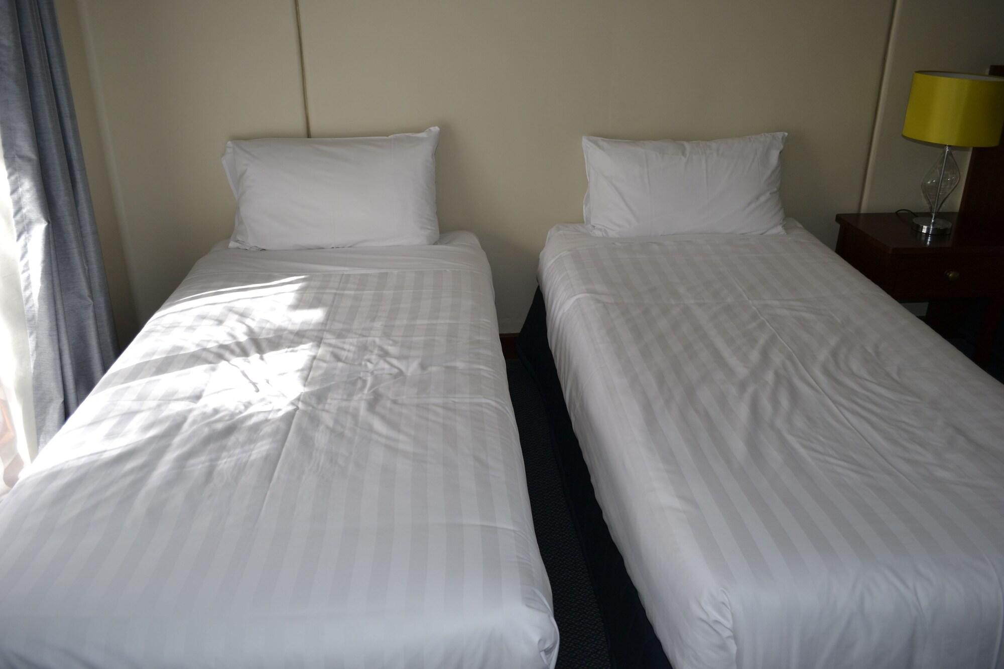 Sunnymead Hotel 14/48