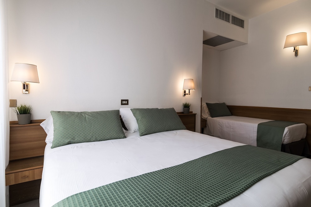 Hotel Pacific 14/50