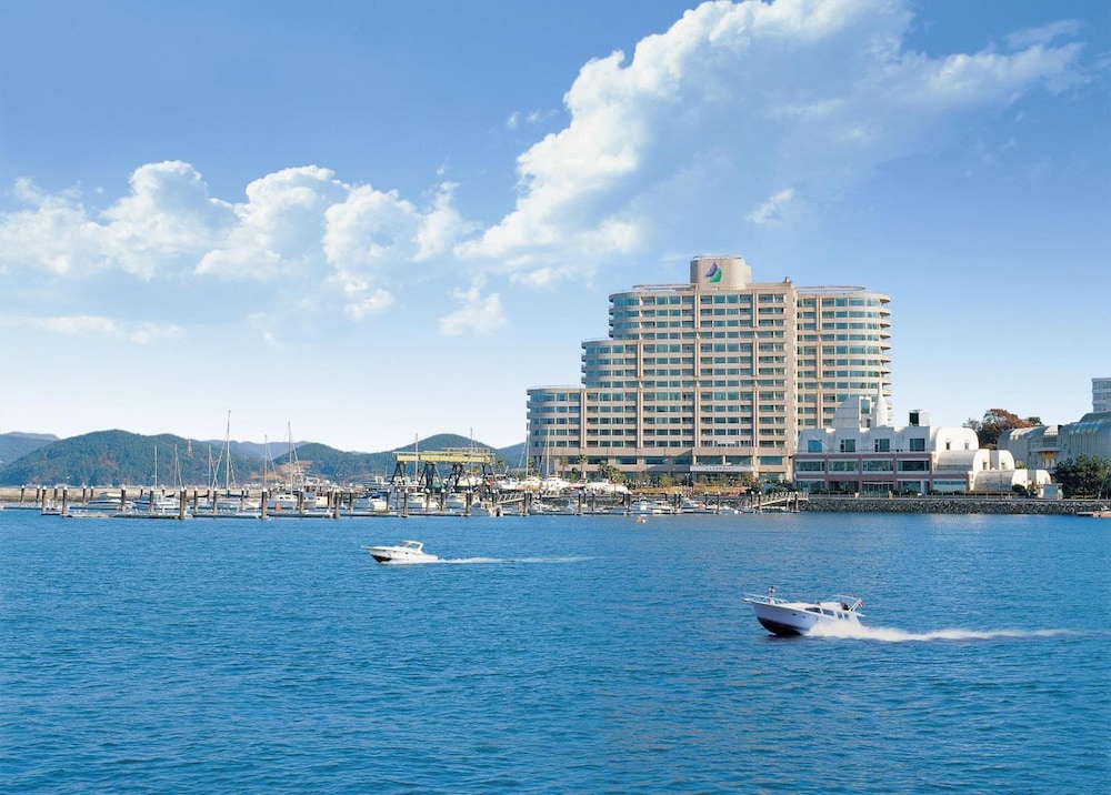Kumho Tongyeong Marina Resort 48/52
