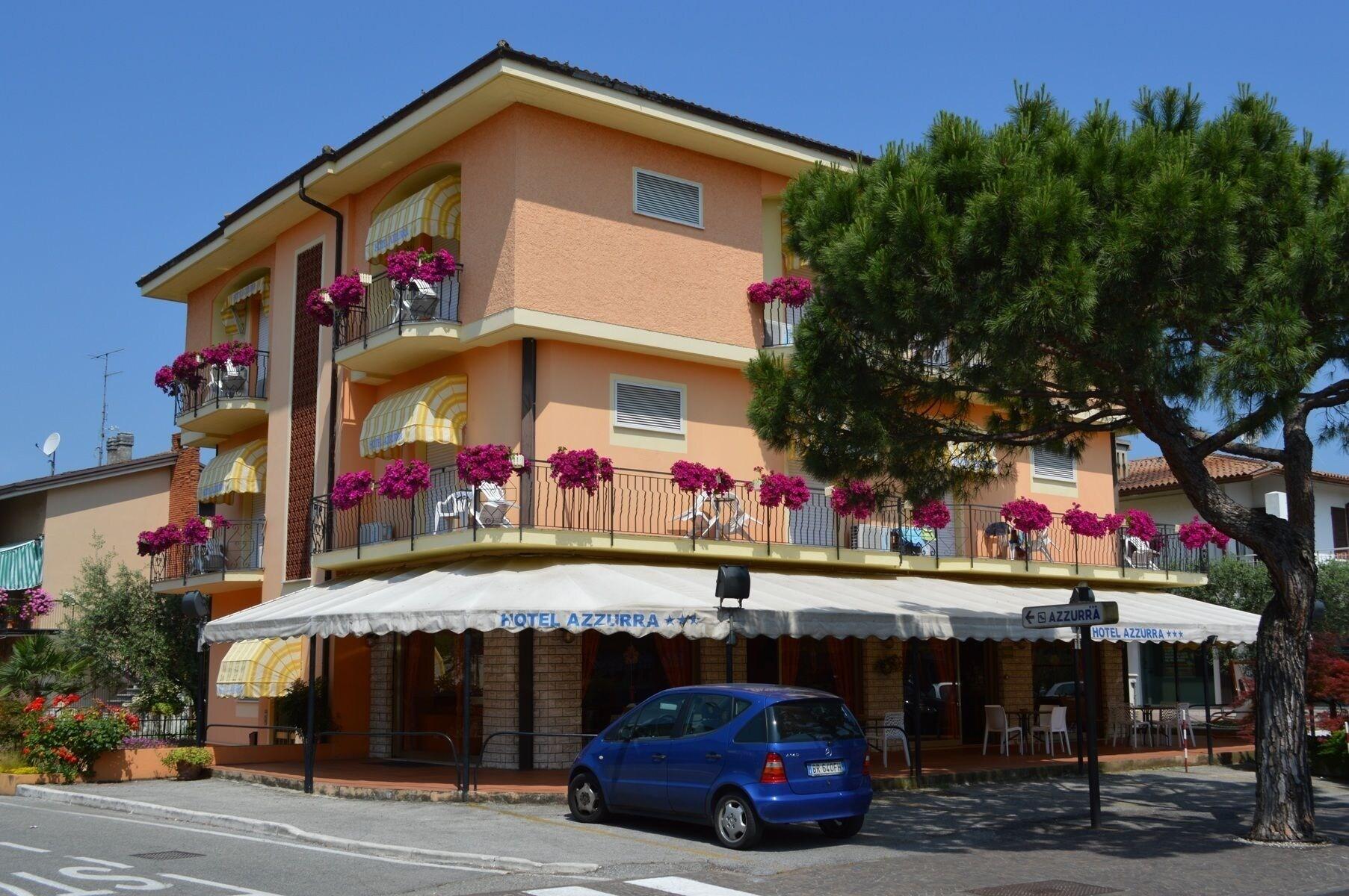 AZZURRA HOTEL 22/25