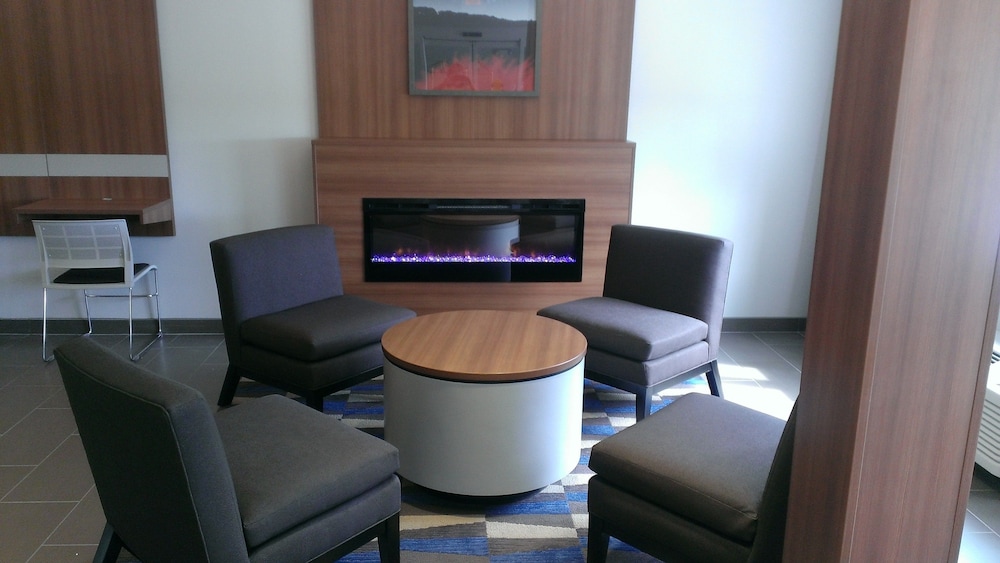 Microtel Inn And Suites By Wyndham Binghamton 21/34