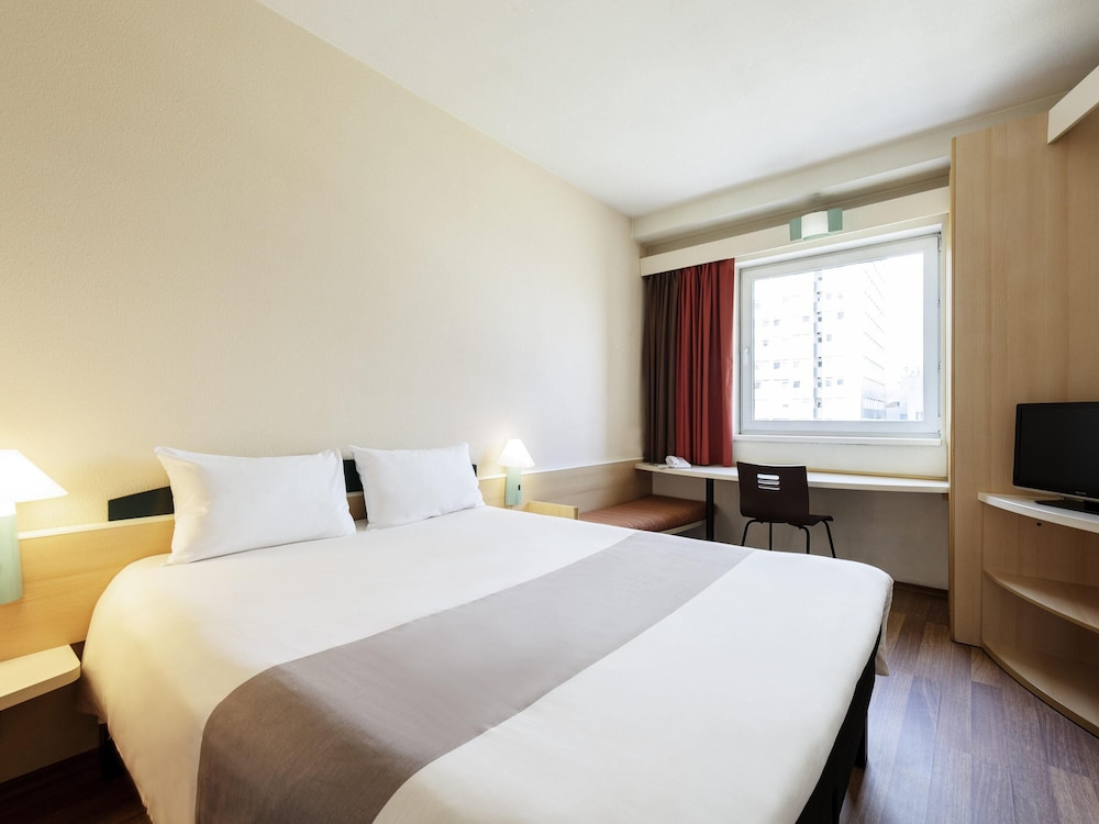 Ibis Lodz Centrum 17/57