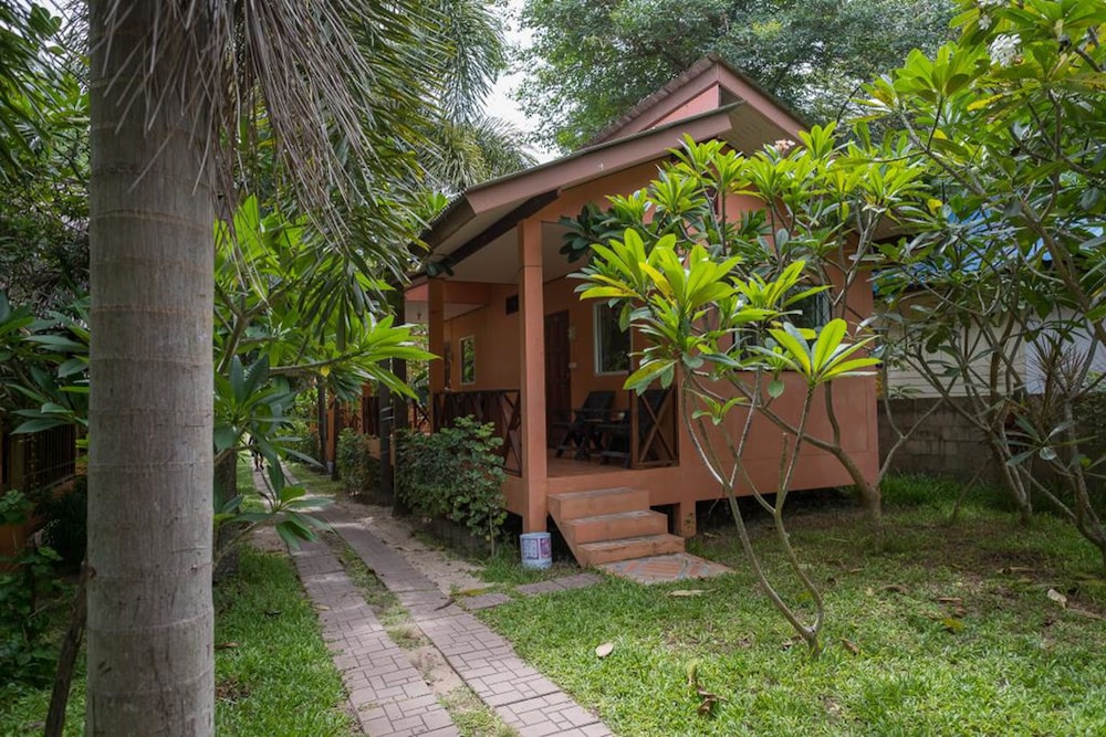 Nat Resort Koh Tao 43/48